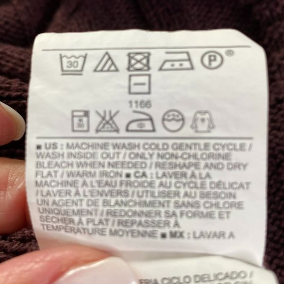 Old Navy Womens Burgundy Oversized Cable Knit Sweater Size XS Academia, Grunge - Picture 5 of 8